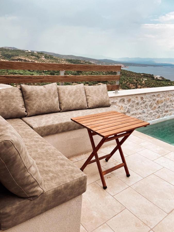 Mani Luxury Suites And Studios In Gytheio With Private Pools Exterior photo